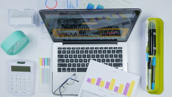 Comment utiliser les cookies et les données personnelles sur un site ?